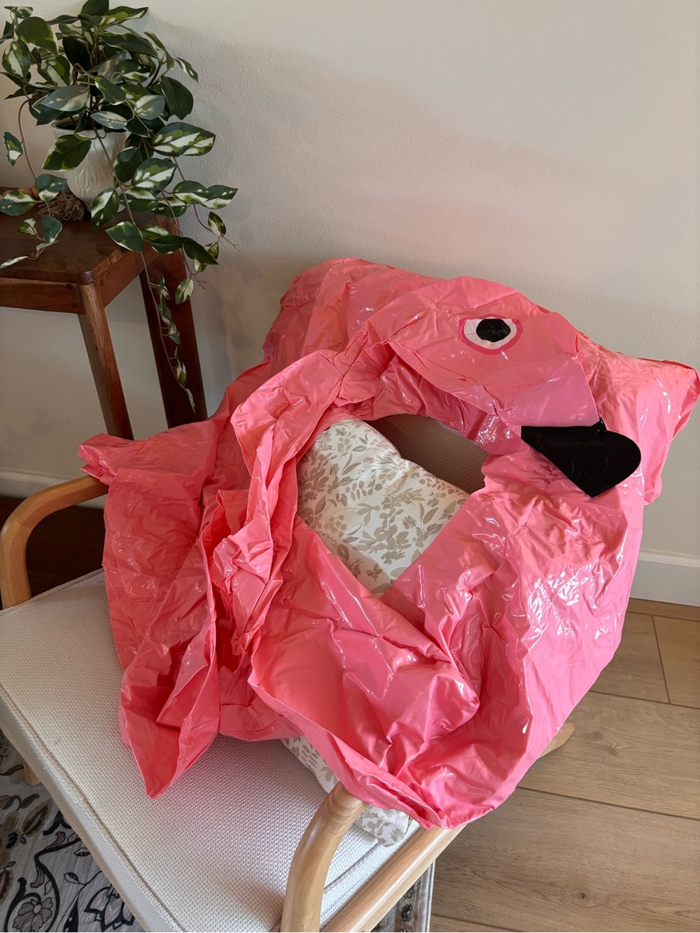 Pink flamingo extra large new set of 4 inflatables